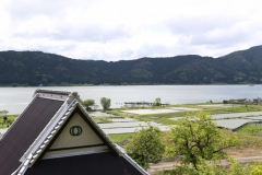 s_余呉湖と田園風景